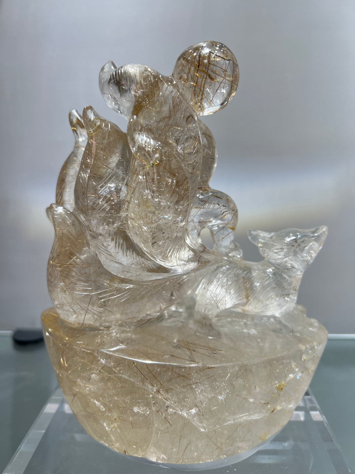 Rutile nine tail fox carving