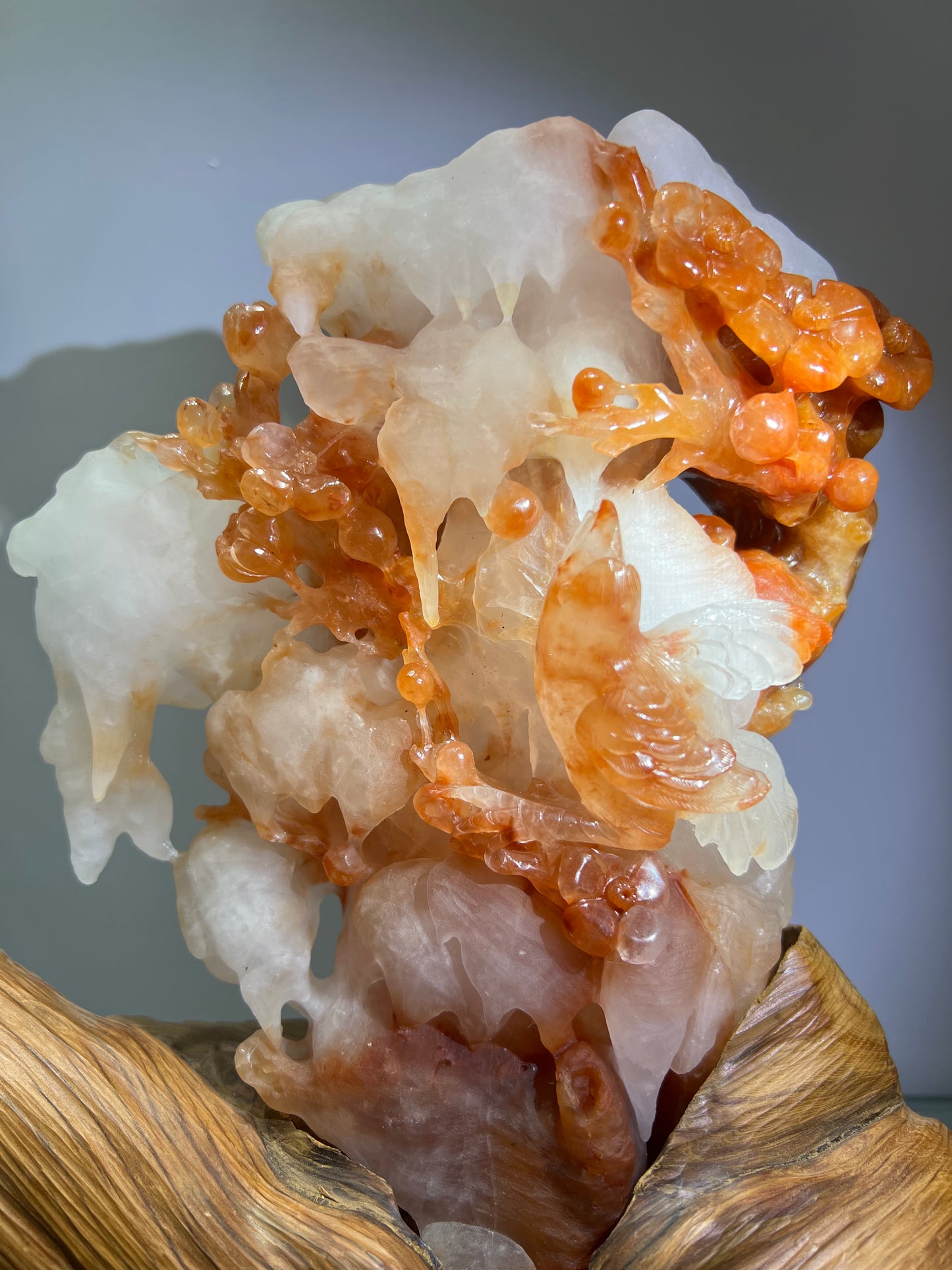 Red phantom quartz birds carving