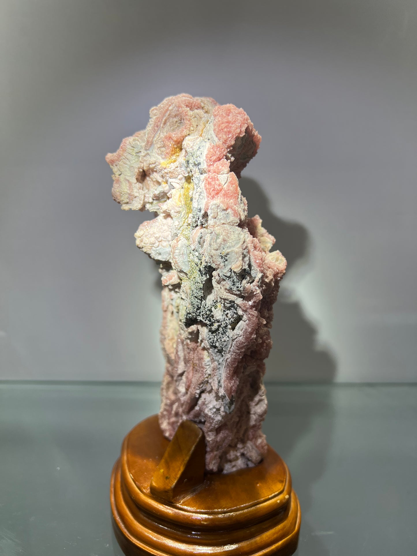 Rhodochrosite specimen