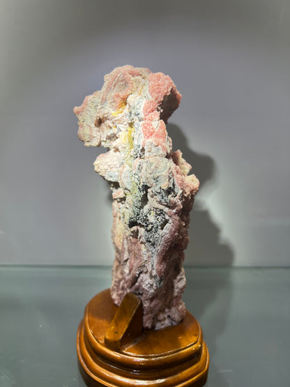 Rhodochrosite specimen
