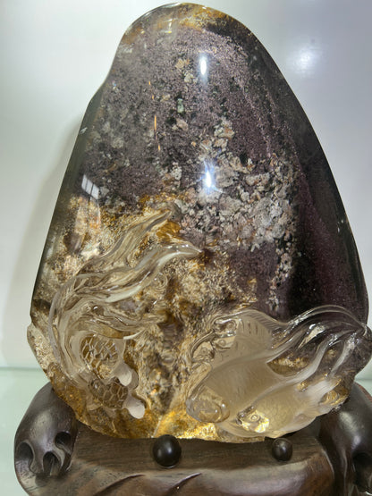 Garden quartz sea life carving