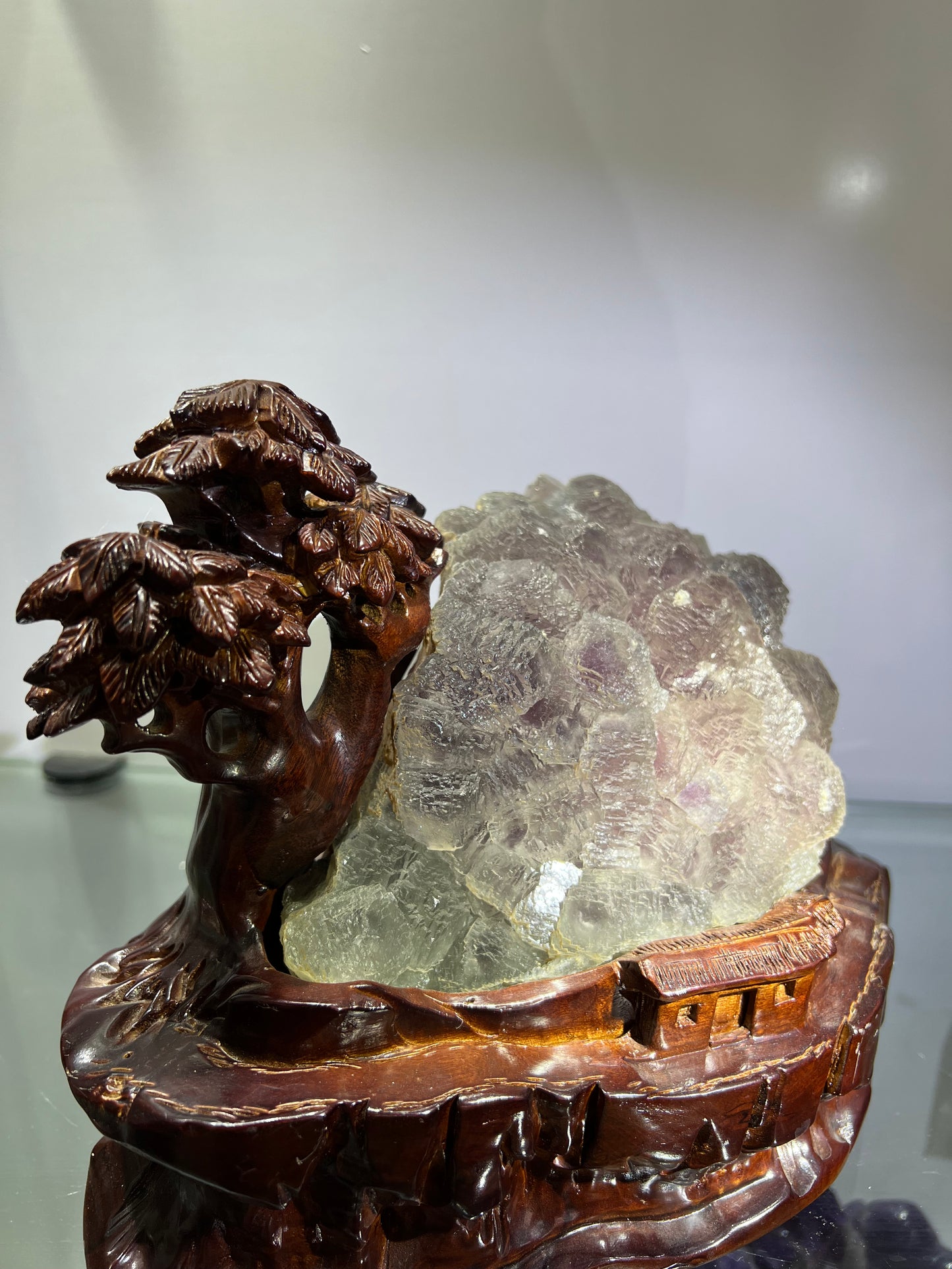 Ladder fluorite with wooden stand