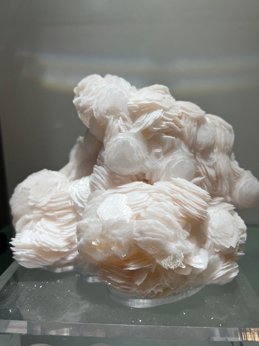 Yao gang xian pink calcite